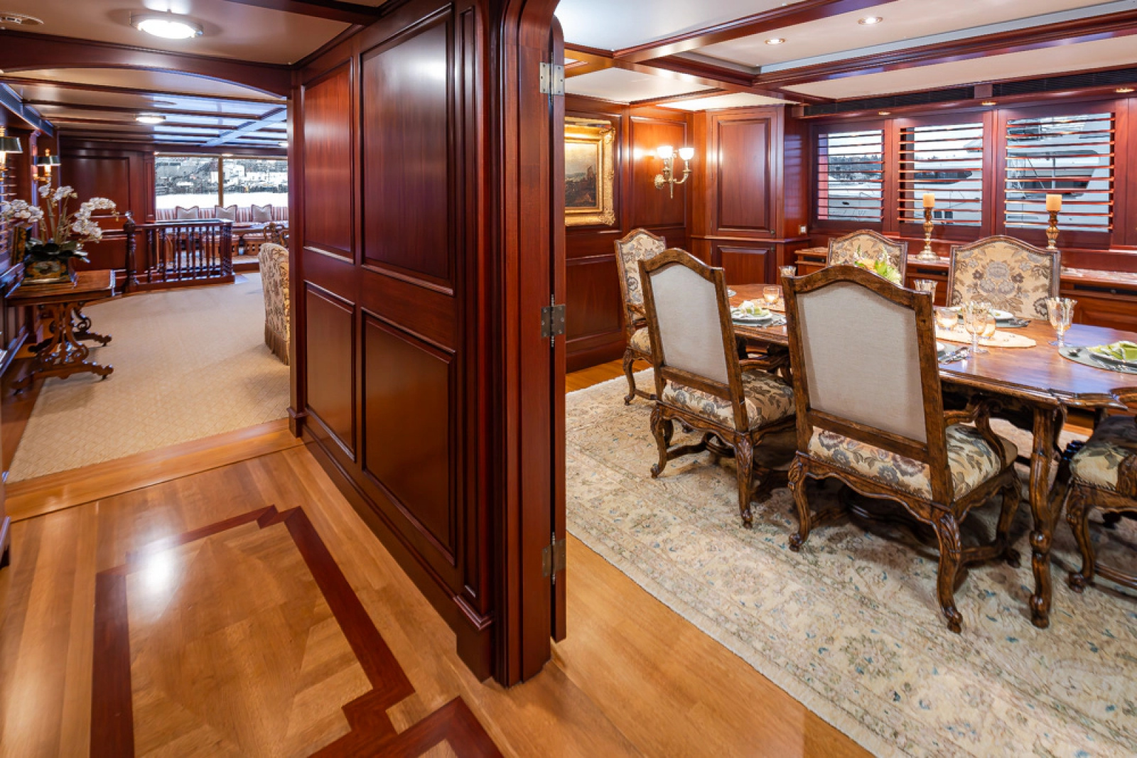 1989 Delta Marine Flybridge Motoryacht