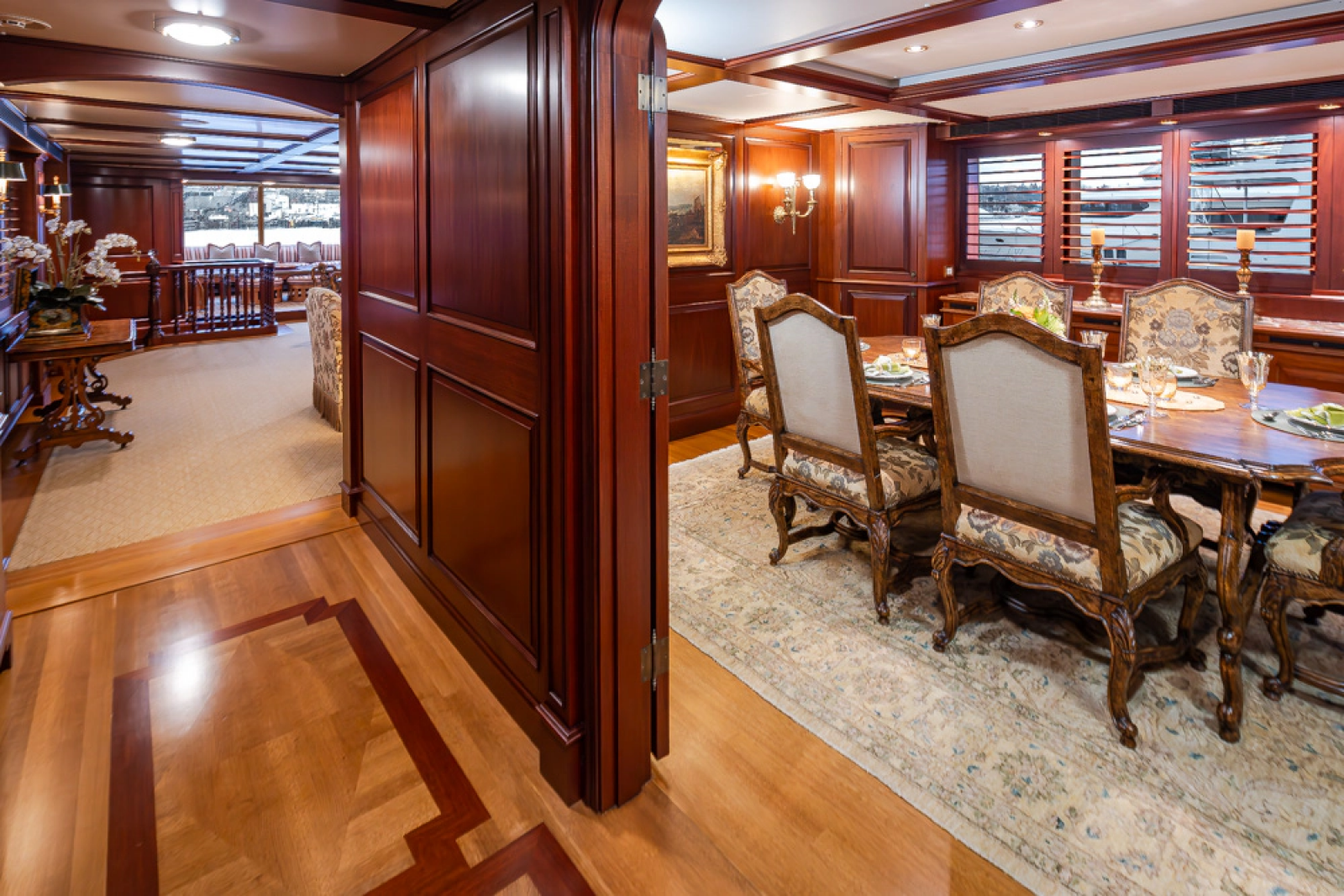 1989 Delta Marine Flybridge Motoryacht