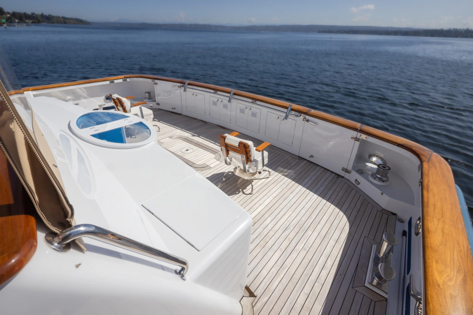 1989 Delta Marine Flybridge Motoryacht