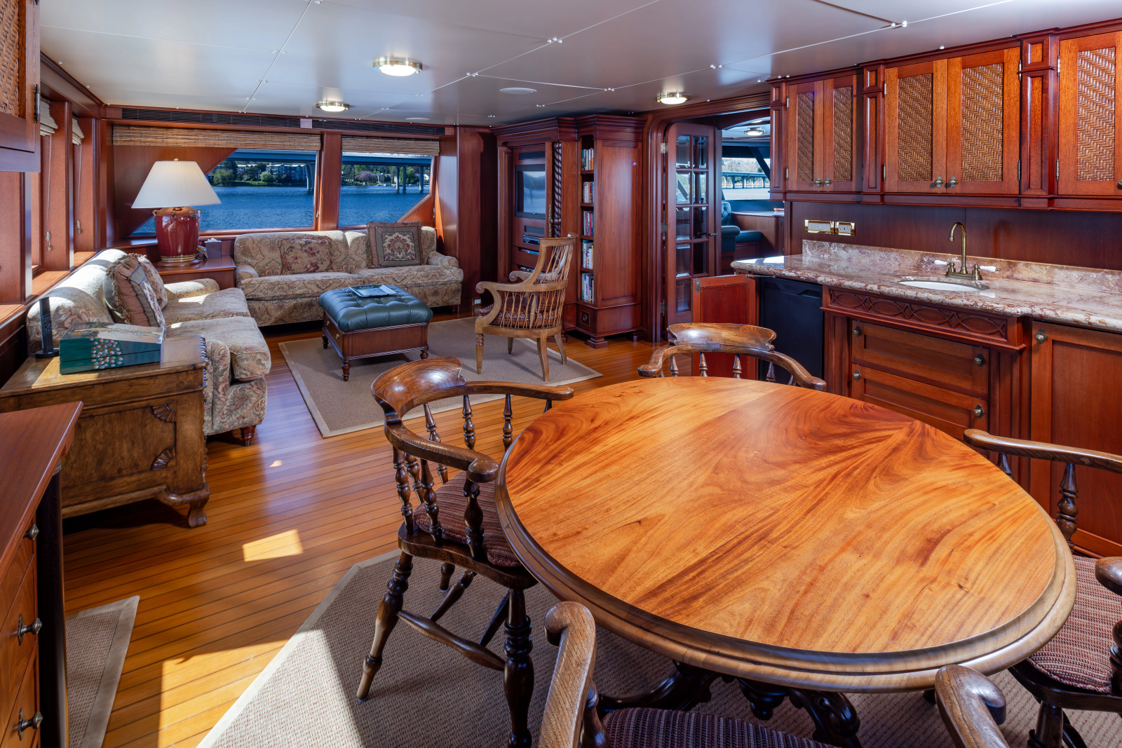 1989 Delta Marine Flybridge Motoryacht