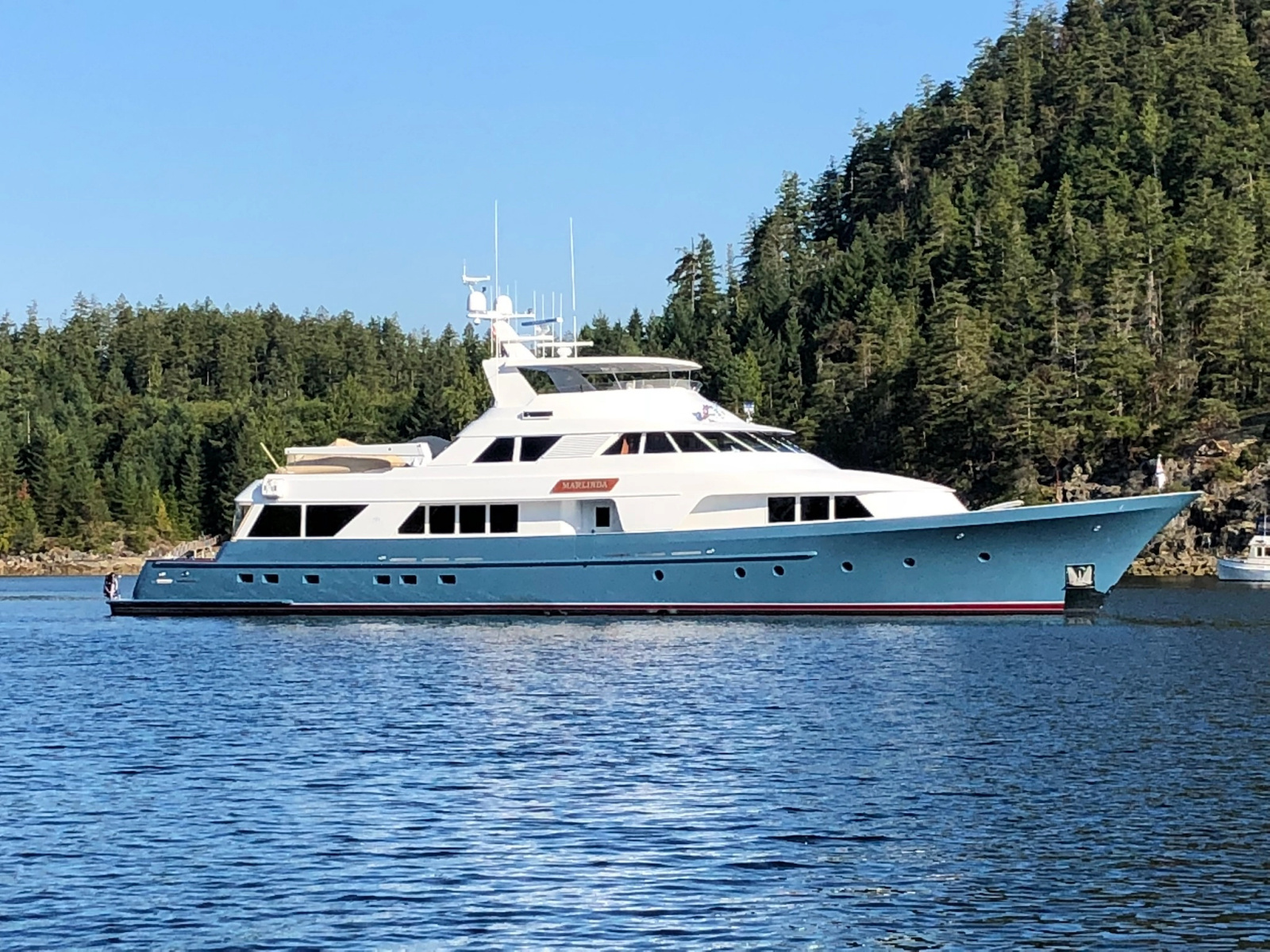1989 Delta Marine Flybridge Motoryacht