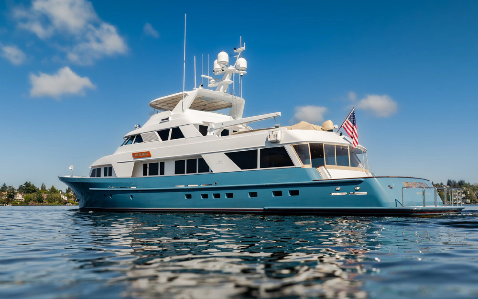 1989 Delta Marine Flybridge Motoryacht