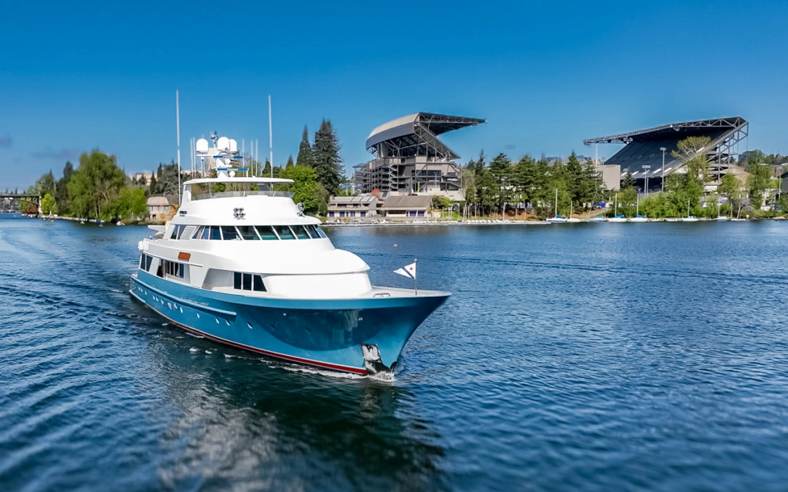 1989 Delta Marine Flybridge Motoryacht