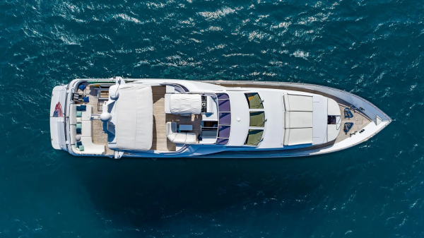 100ft Azimut Yacht For Sale