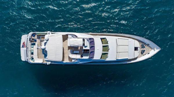 1999 Azimut 100