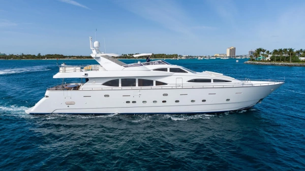1999 Azimut 100
