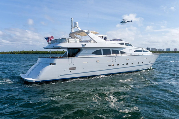 1999 Azimut 100