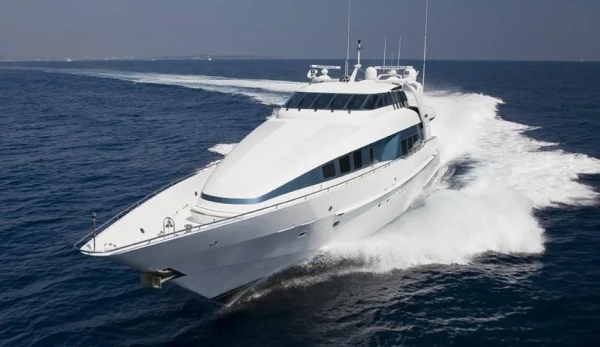 1999 Azimut 100