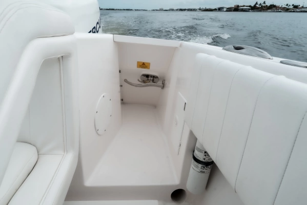 2015 Intrepid 32