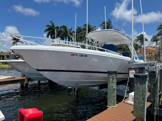2015 Intrepid 32