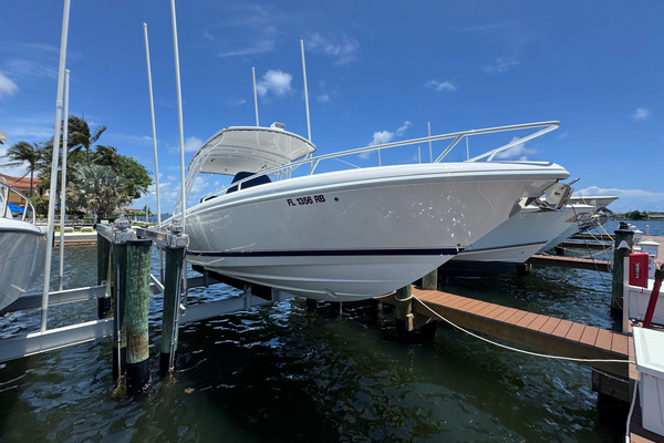 2015 Intrepid 32