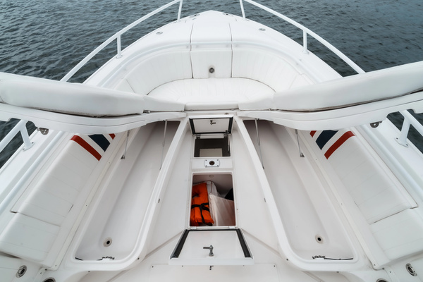 2015 Intrepid 32