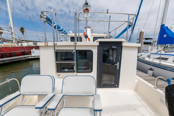 2000 Nordic Tugs 32