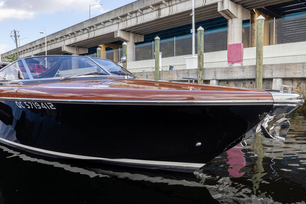 2013 Riva 33