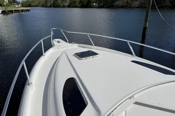 2004 Intrepid 34