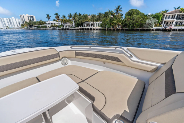 36ft Pursuit Yacht For Sale