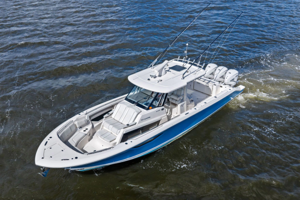 37ft Pursuit Yacht For Sale