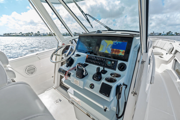 37ft Pursuit Yacht For Sale