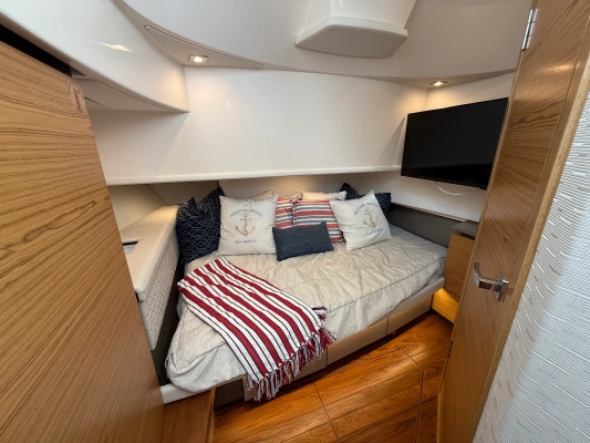 Tiara Yachts 38 LS Yacht For Sale