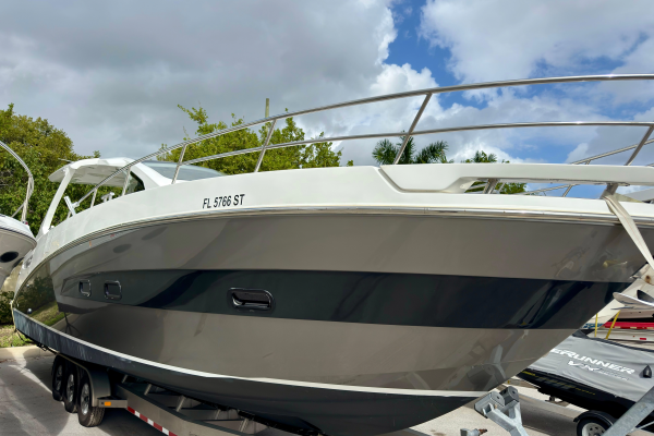 40ft Azimut Yacht For Sale