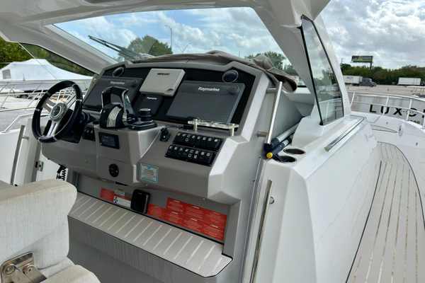 2019 Azimut 40