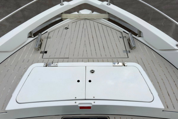 40ft Azimut Yacht For Sale