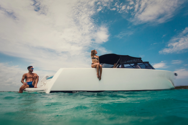 VanDutch 40 Yacht For Sale
