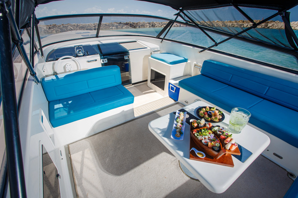 VANDUTCH 40 40ft VanDutch Yacht For Sale