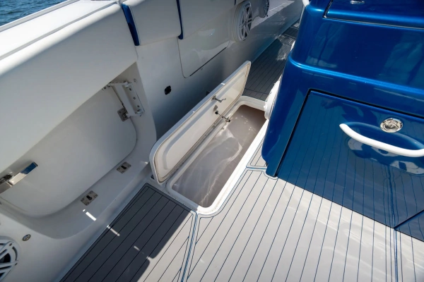 Midnight Express 43 Yacht For Sale