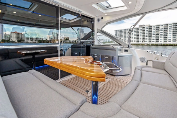 Riviera 4600 Sport Yacht Platinum Edition Yacht For Sale