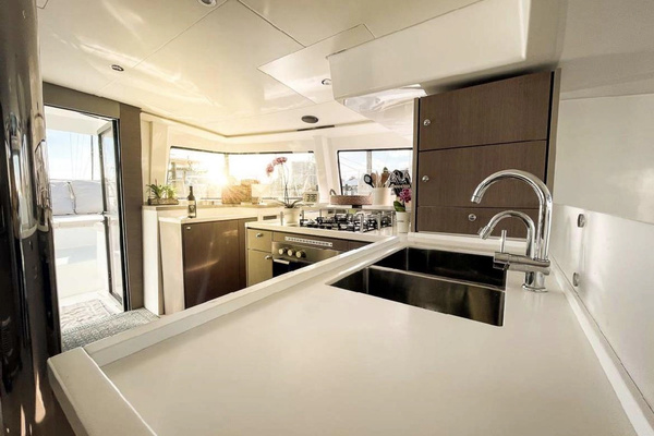 48ft Bali Yacht For Sale