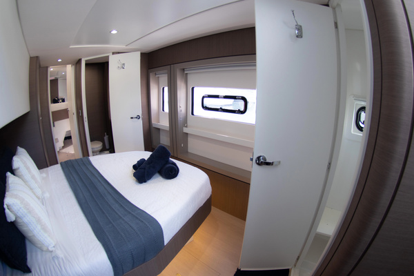 48ft Bali Yacht For Sale