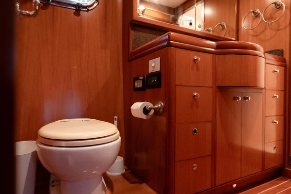 2009 Nordhavn 56