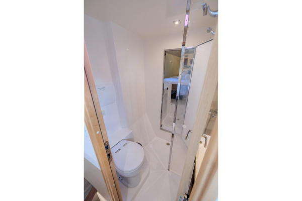 58ft Fountaine Pajot Yacht For Sale