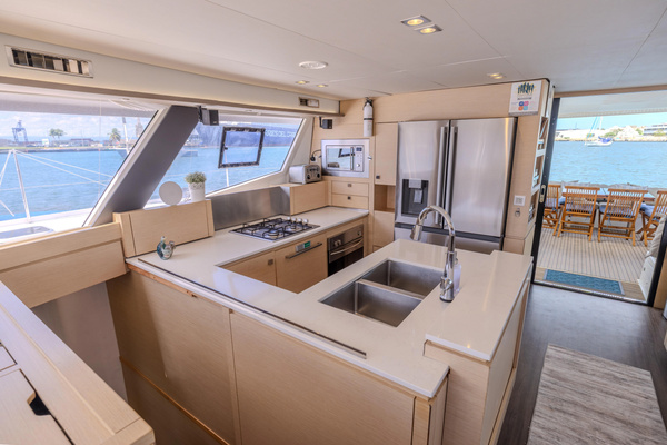 58ft Fountaine Pajot Yacht For Sale