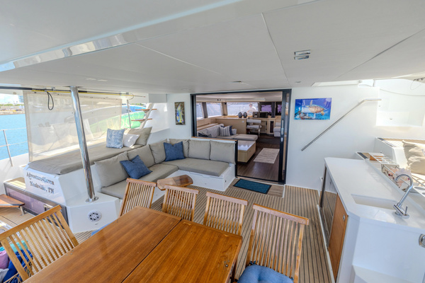 58ft Fountaine Pajot Yacht For Sale