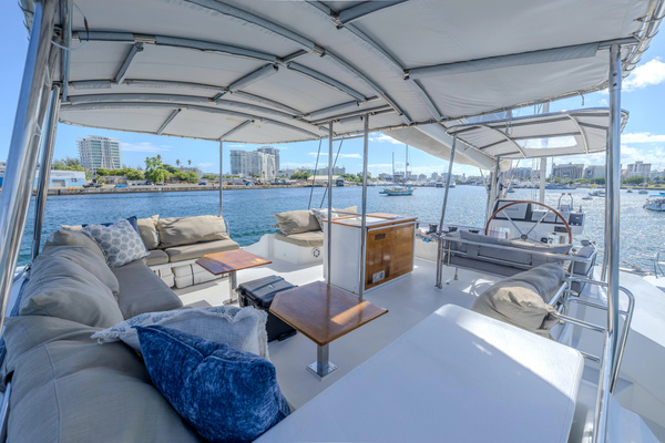 58ft Fountaine Pajot Yacht For Sale