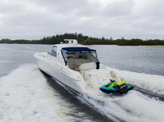 60ft Sea Ray Yacht For Sale