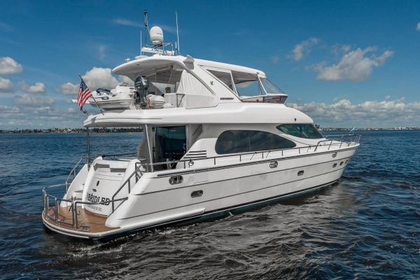 2003 Horizon 64