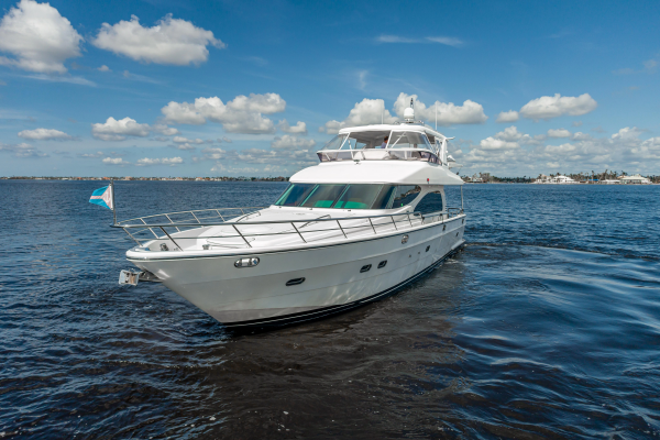 UNBRIDLED 64ft Horizon Yacht For Sale