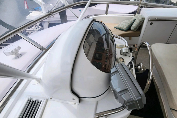 2003 Horizon 64