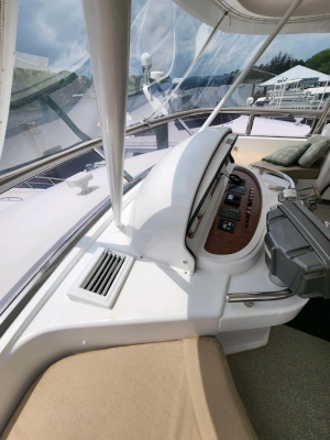 2003 Horizon 64