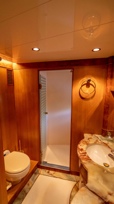 UNBRIDLED 64ft Horizon Yacht For Sale