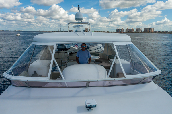 UNBRIDLED 64ft Horizon Yacht For Sale