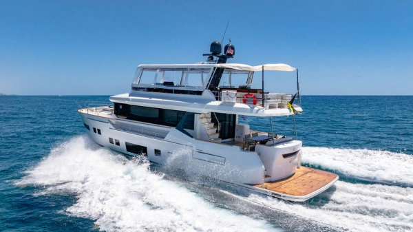 2022 Sirena 68