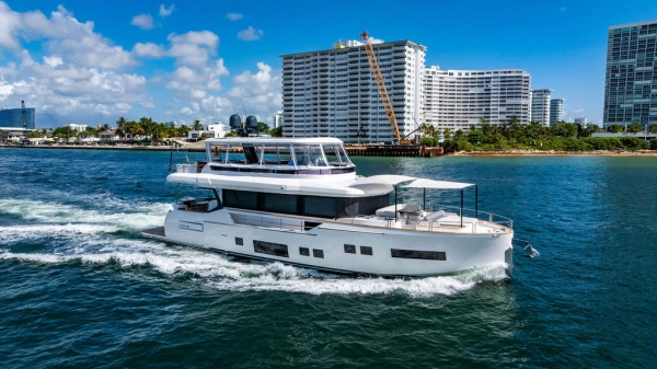 2022 Sirena 68