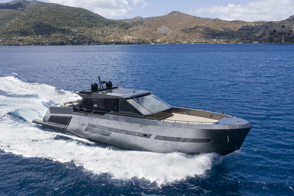 Photo of the 2026 Mazu Yachts Mazu 82