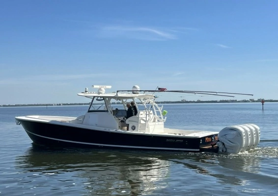 41-ft-Regulator-2021-41 Center Console-Miss Megan Merritt Island Florida United States  yacht for sale