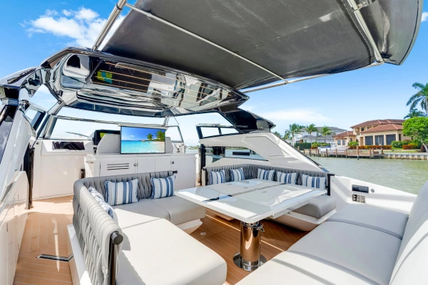 2023 Sunseeker 55