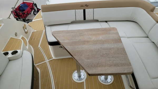 Kickin Tides 35ft Sea Ray Yacht For Sale